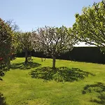 Au Petit Paradis Oda ve Kahvaltı Sainte-Gauburge-Sainte-Colombe