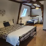 Au Petit Paradis Oda ve Kahvaltı