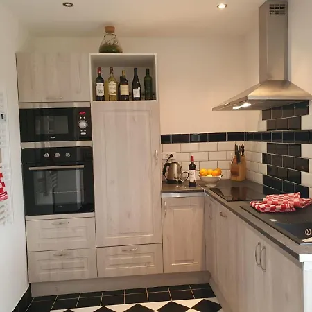 Au Petit Paradis Sainte-Gauburge-Sainte-Colombe