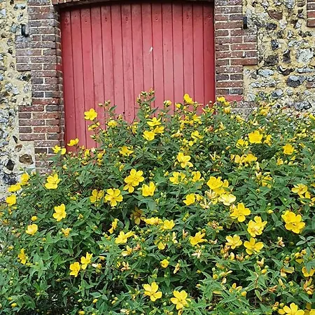 Au Petit Paradis 3* Sainte-Gauburge-Sainte-Colombe