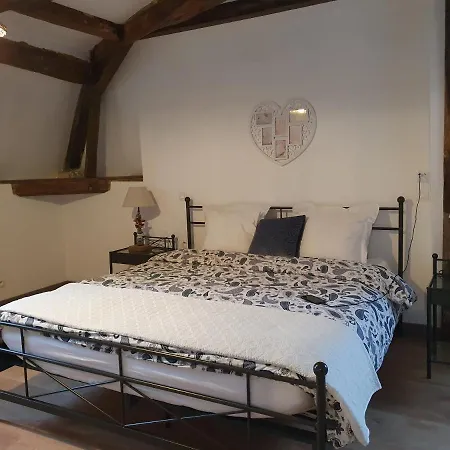 Bed & Breakfast Au Petit Paradis Sainte-Gauburge-Sainte-Colombe