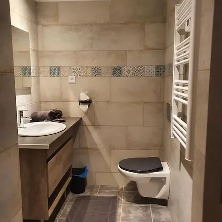 Au Petit Paradis Bed & Breakfast Sainte-Gauburge-Sainte-Colombe