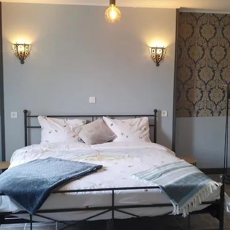 Au Petit Paradis 3*