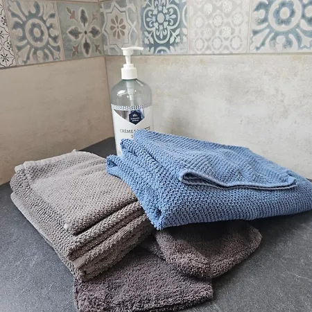Bed & Breakfast Au Petit Paradis Sainte-Gauburge-Sainte-Colombe