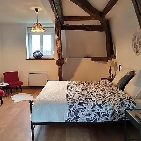 Au Petit Paradis 3* Sainte-Gauburge-Sainte-Colombe