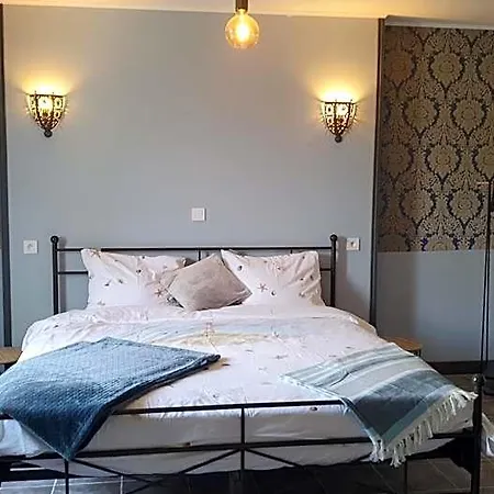 Au Petit Paradis