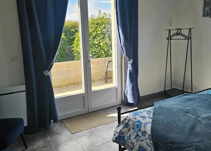 Bed & Breakfast Au Petit Paradis Sainte-Gauburge-Sainte-Colombe